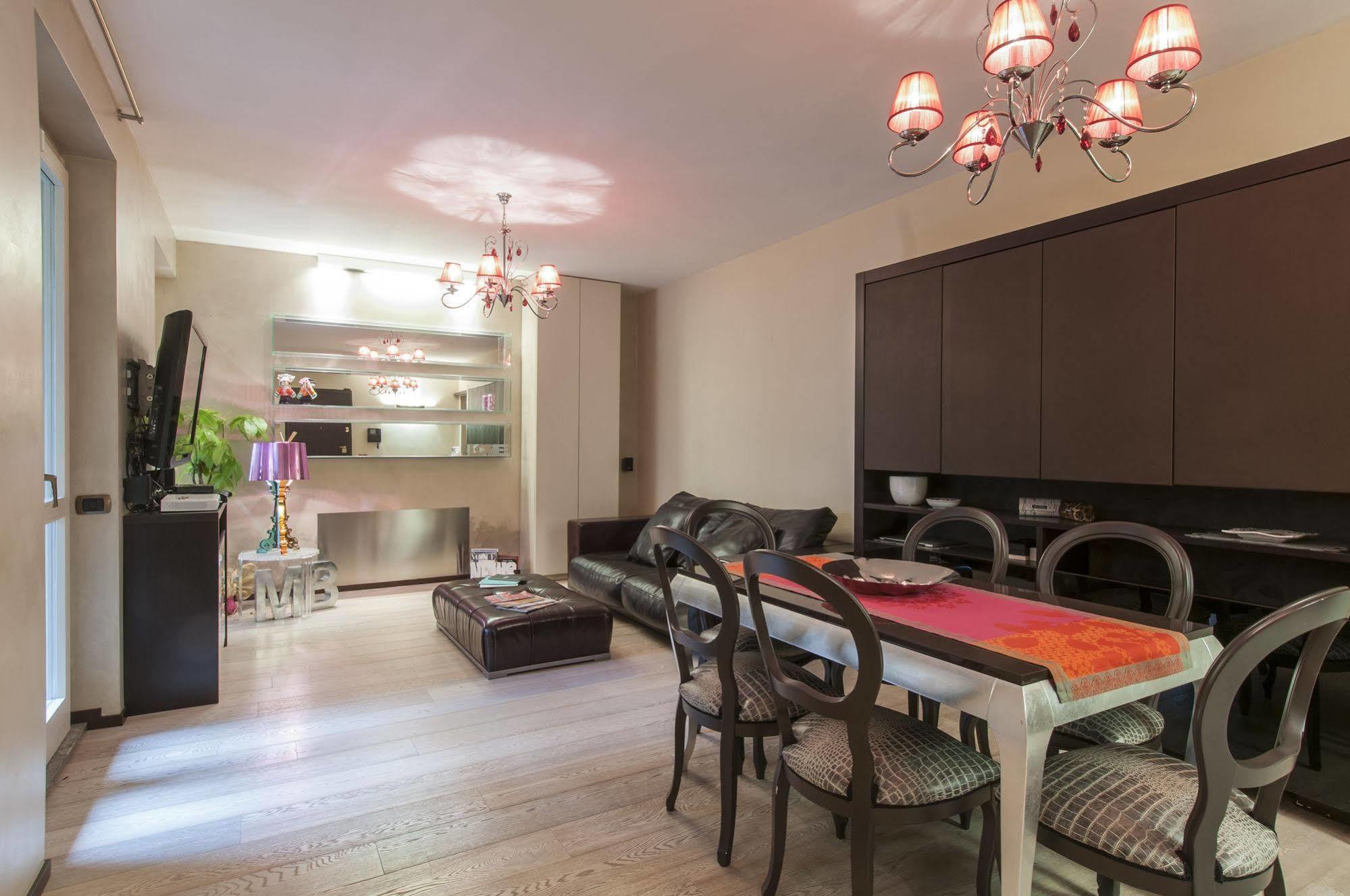 Milan Royal Suites エクステリア 写真