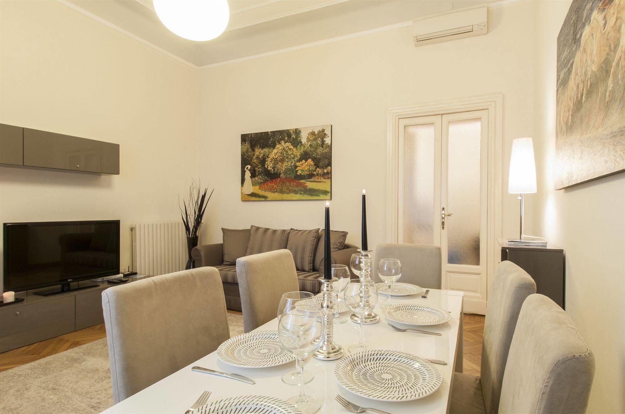 Milan Royal Suites エクステリア 写真